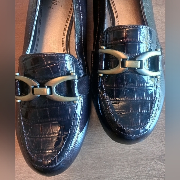 Life Stride NWOT Ladies Slip On Loafers - Picture 2 of 6